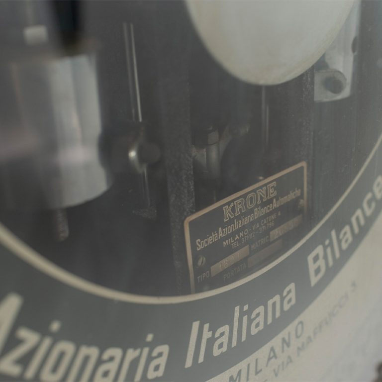 Analogue Platform Balance with Adjuster 11