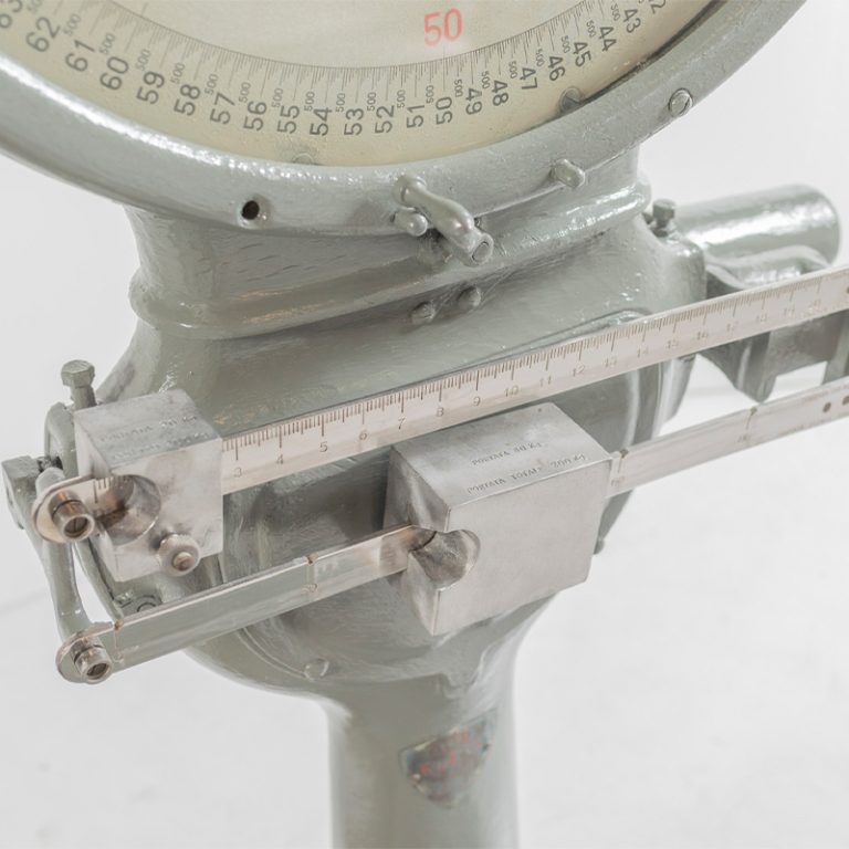 Analogue Platform Balance with Adjuster 7