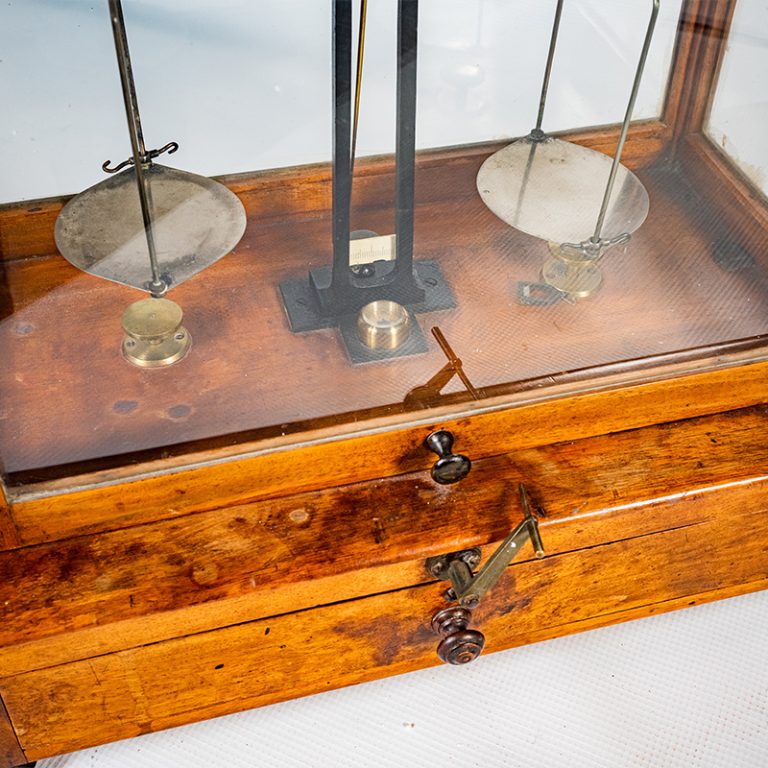 Double Pan Balance 1960 3