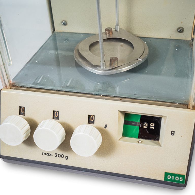 Electric Scale 1980 11