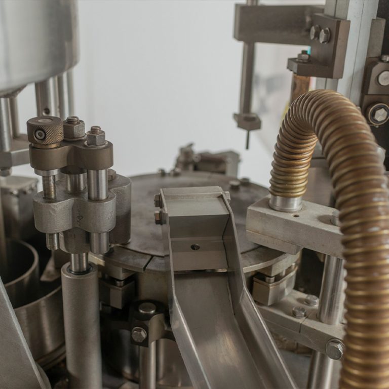 Single-Piston Capsule Filling Machine 7